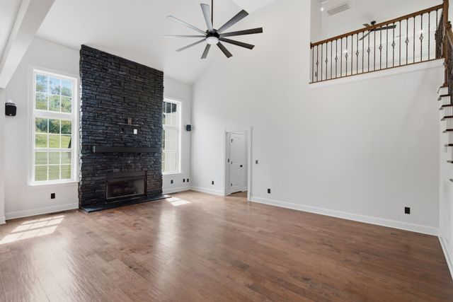 9337 Norwegian Red Dr, Nolensville, TN 37135