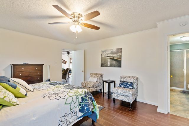 107 Briarwood Drive, Mabank, TX 75156