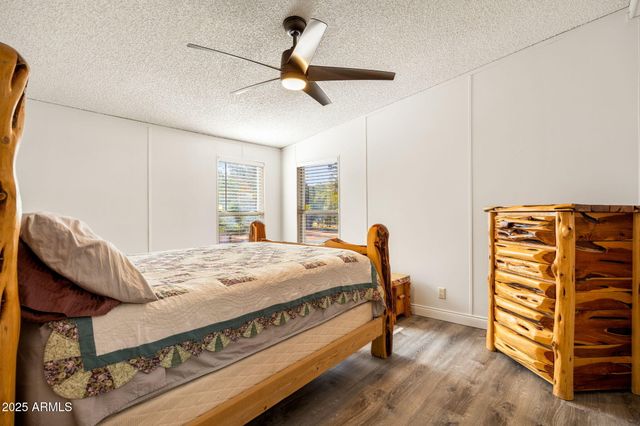 2064 PINEWOOD Drive, Overgaard, AZ 85933