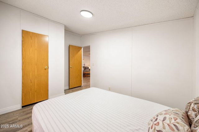 2064 PINEWOOD Drive, Overgaard, AZ 85933