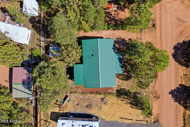 2064 PINEWOOD Drive, Overgaard, AZ 85933