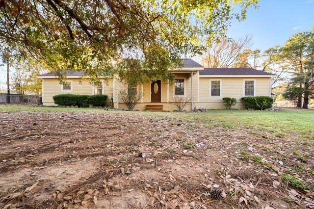 8124 Fm 416, Streetman, TX 75859