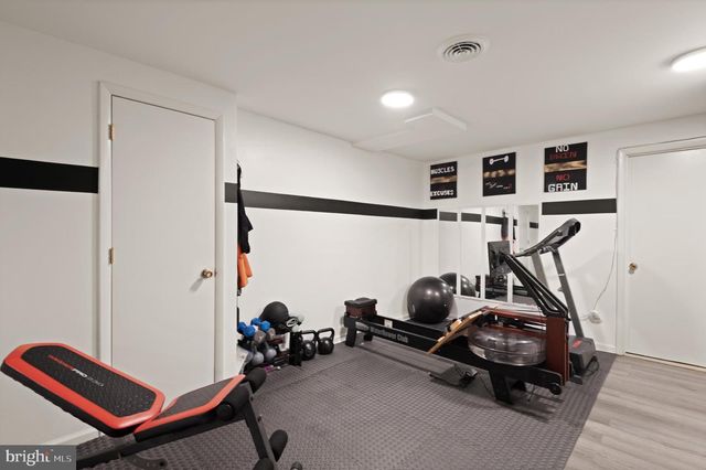 7912 WINGATE DR, Glenn Dale, MD 20769