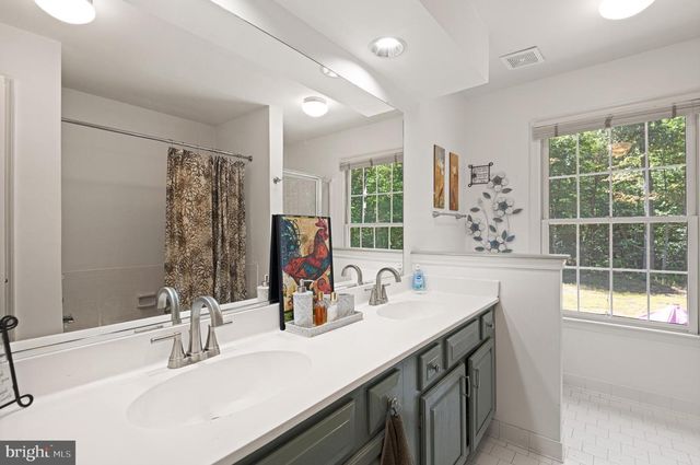 7912 WINGATE DR, Glenn Dale, MD 20769