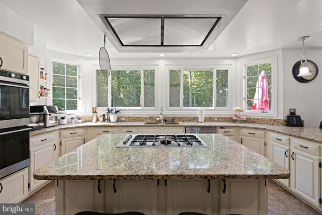 7912 WINGATE DR, Glenn Dale, MD 20769