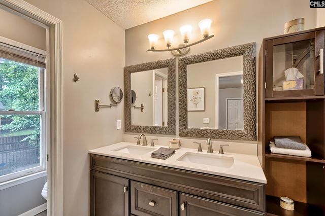 130 LANDING Drive, Lexington, SC 29072
