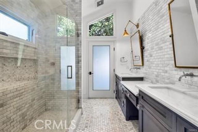 641 11th Street, Manhattan Beach, CA 90266