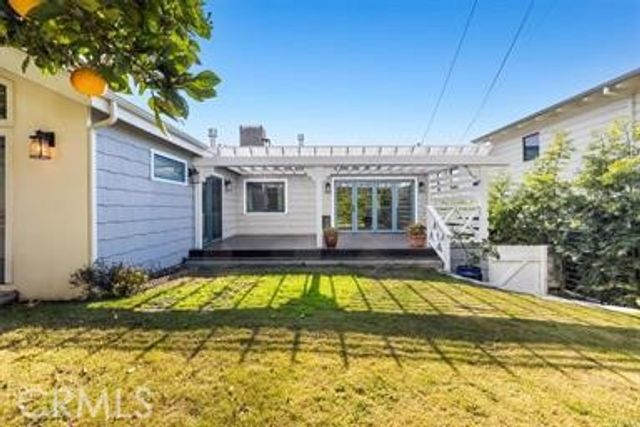641 11th Street, Manhattan Beach, CA 90266