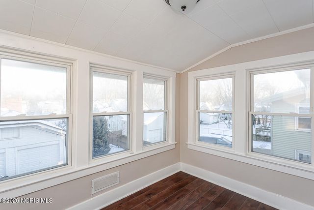 4322 Willys Parkway, Toledo, OH 43612