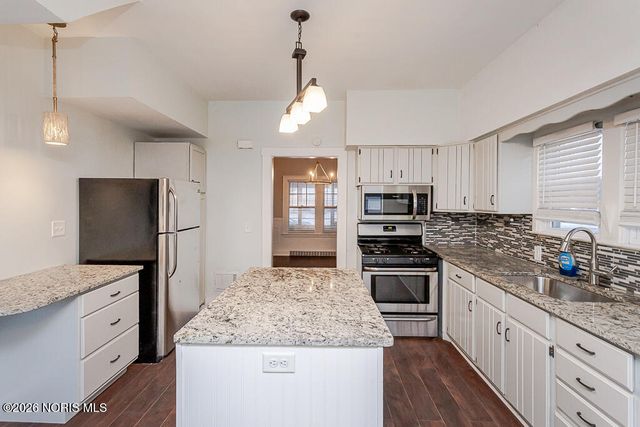 4322 Willys Parkway, Toledo, OH 43612