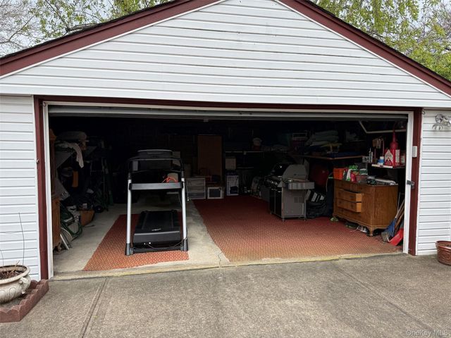 495 Harding Avenue, West Hempstead, NY 11552