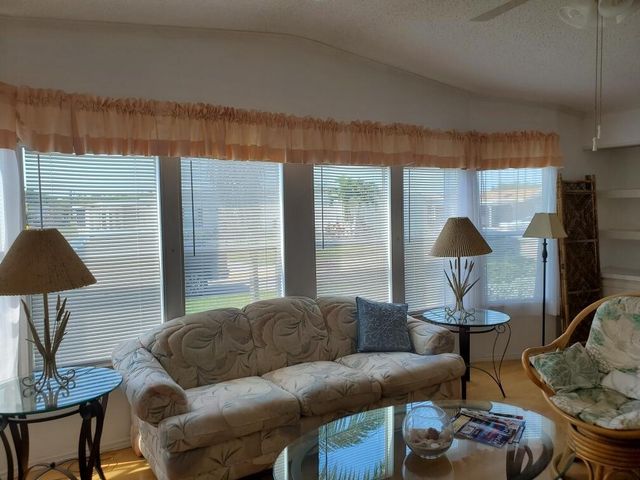 3320 Ironwood Ave. Avenue, Port St Lucie, FL 34952