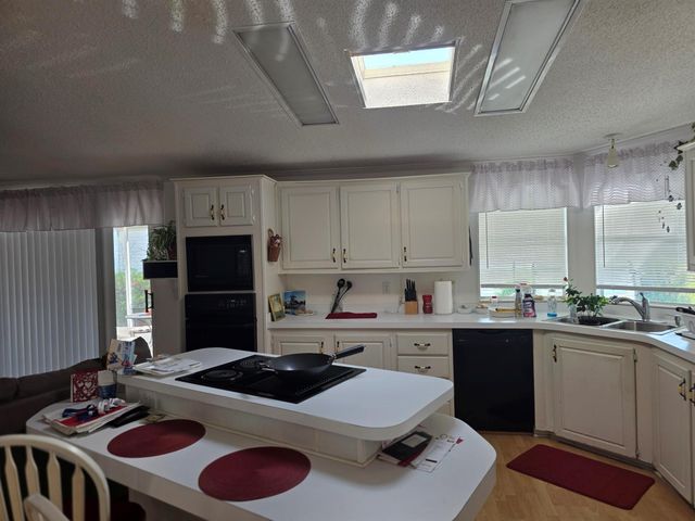 3320 Ironwood Ave. Avenue, Port St Lucie, FL 34952