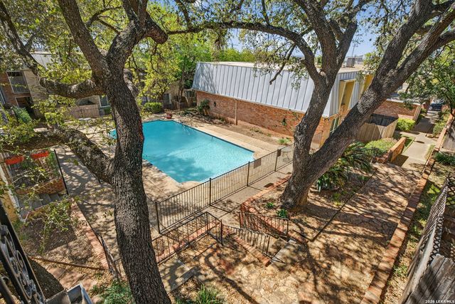 6718 Callaghan Rd Apt 315, San Antonio, TX 78229