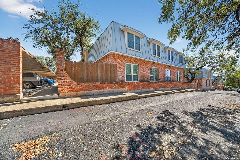 6718 Callaghan Rd Apt 315, San Antonio, TX 78229