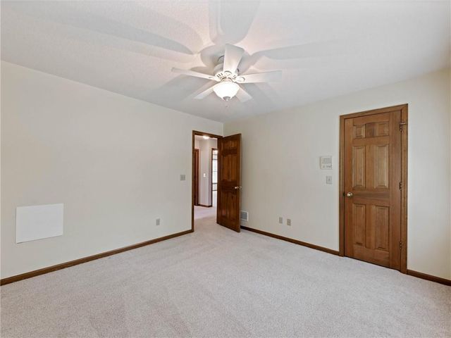 13842 Harbor Drive, Bonner Springs, KS 66012