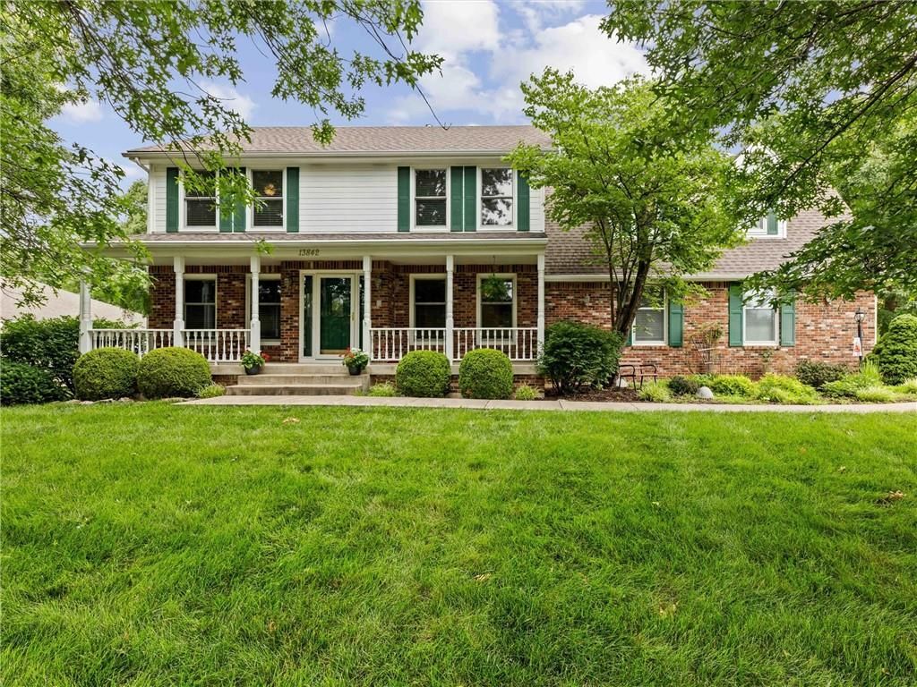 13842 Harbor Drive, Bonner Springs, KS 66012
