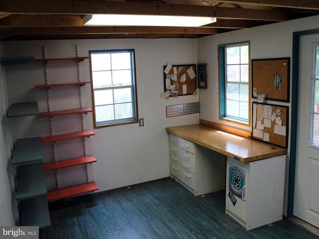 208 N MUHLENBERG ST, Woodstock, VA 22664