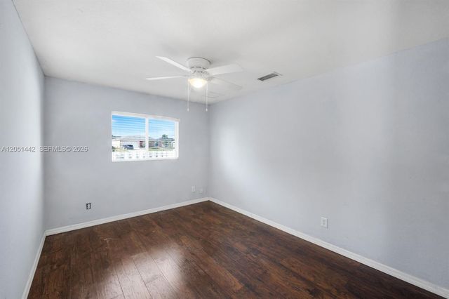 1121 NW 27th Avenue, Cape Coral, FL 33993