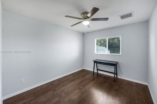 1121 NW 27th Avenue, Cape Coral, FL 33993