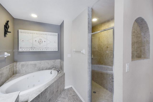 1121 NW 27th Avenue, Cape Coral, FL 33993