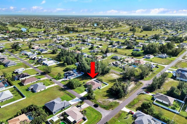 1121 NW 27th Avenue, Cape Coral, FL 33993