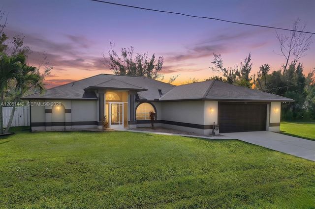 1121 NW 27th Avenue, Cape Coral, FL 33993