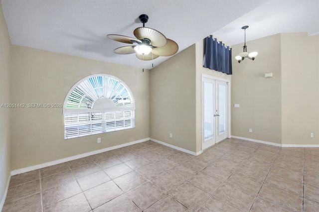 1121 NW 27th Avenue, Cape Coral, FL 33993