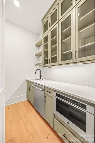 7109 Essington Drive, Charlotte, NC 28270