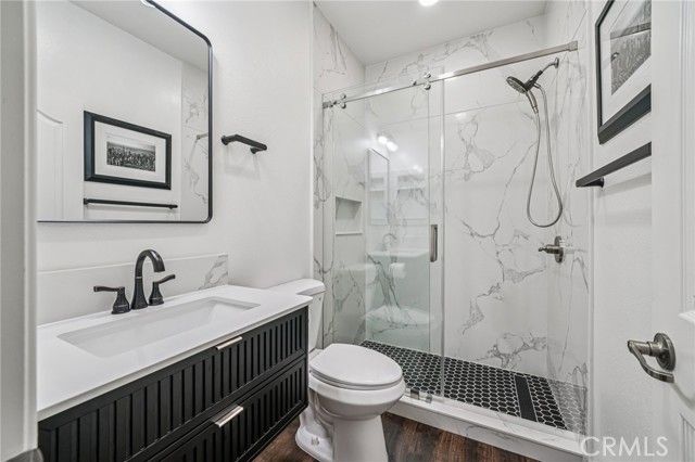 6658 Bright Gem Court, Eastvale, CA 92880