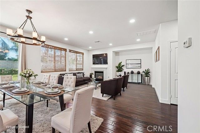 6658 Bright Gem Court, Eastvale, CA 92880