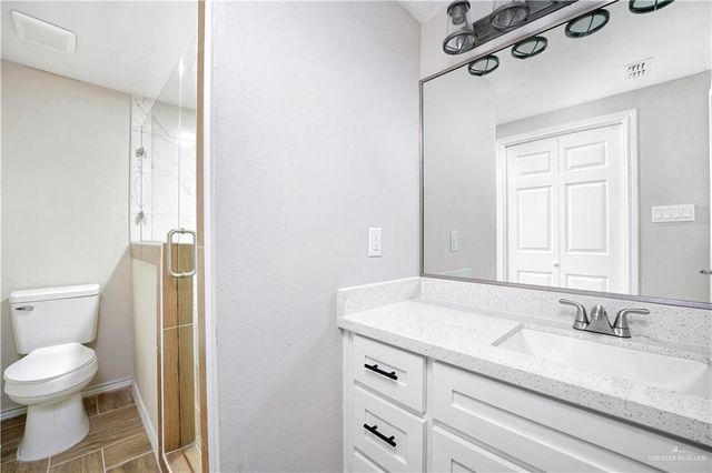 504 Date Palm Avenue, Mcallen, TX 78501