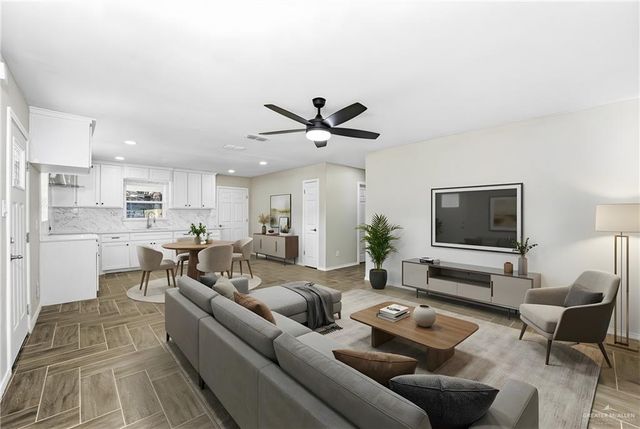 504 Date Palm Avenue, Mcallen, TX 78501