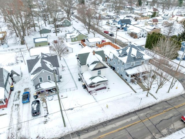 629 E Diamond Street, Kendallville, IN 46755