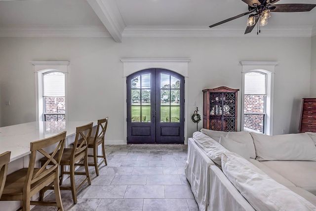 10201 East Park Ave, Houma, LA 70363