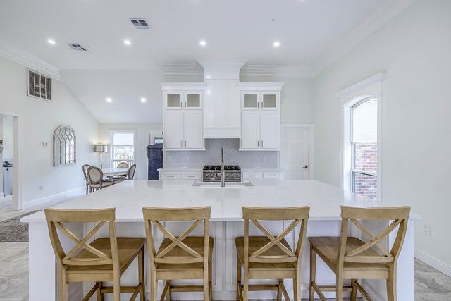 10201 East Park Ave, Houma, LA 70363