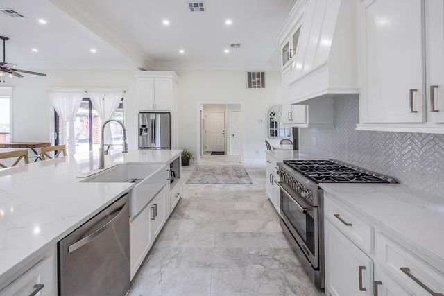 10201 East Park Ave, Houma, LA 70363