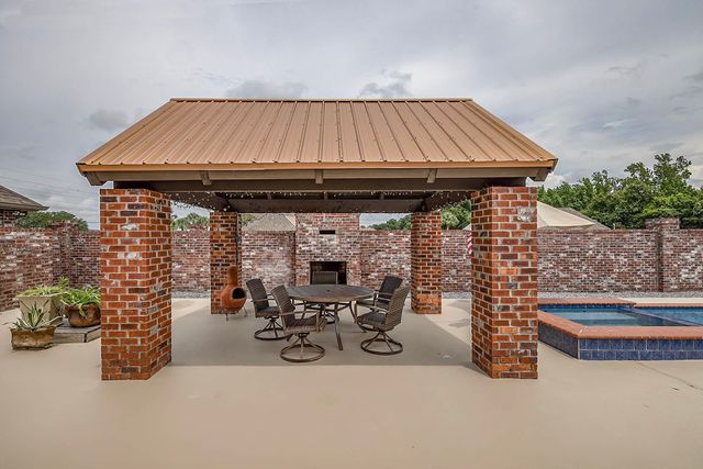 10201 East Park Ave, Houma, LA 70363