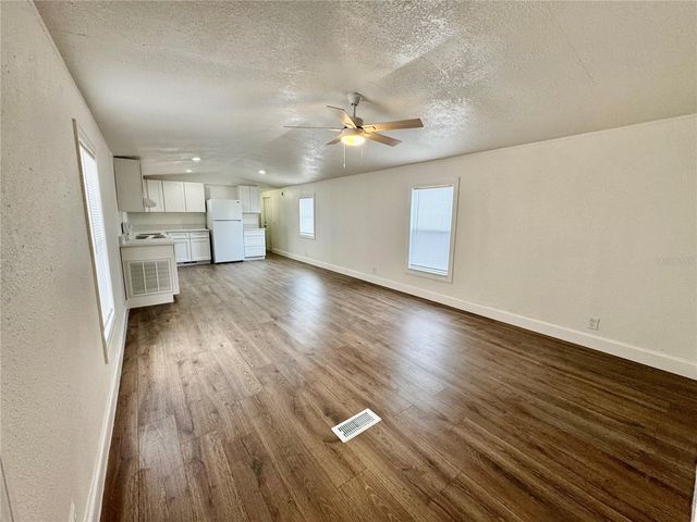 112 LAURETI LANE, Lake Wales, FL 33898