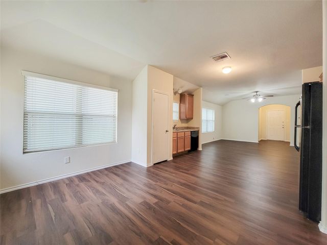 828 N Katydid Court, Conroe, TX 77301