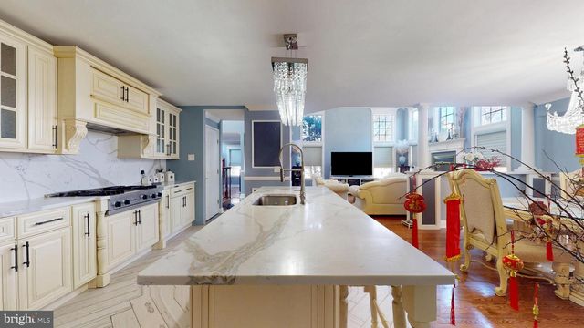 1900 OAK AVE, Northfield, NJ 08225