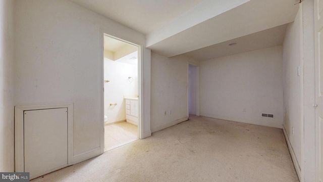 1900 OAK AVE, Northfield, NJ 08225