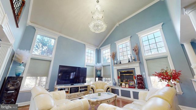 1900 OAK AVE, Northfield, NJ 08225