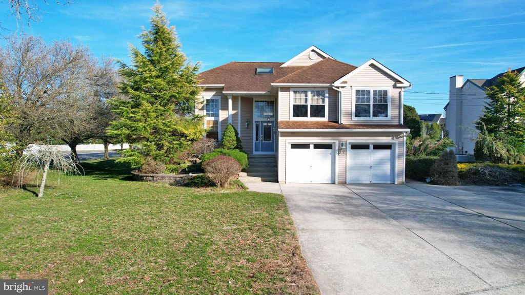1900 OAK AVE, Northfield, NJ 08225
