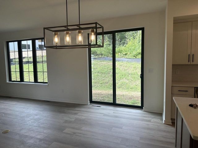 114 Retzer View COURT, Waukesha, WI 53188
