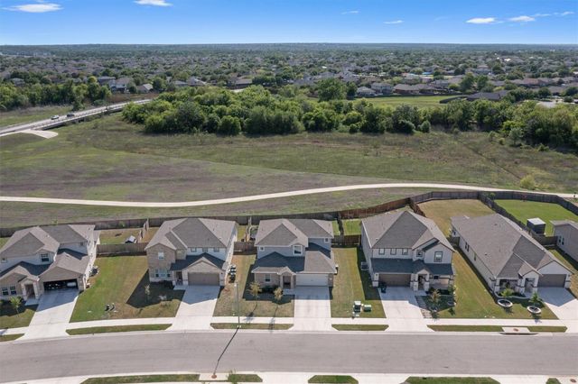506 Windy Reed RD, Hutto, TX 78634