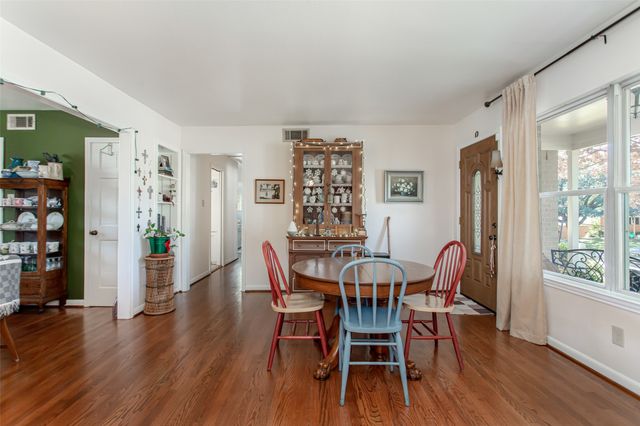 802 Kirkwood Drive, Dallas, TX 75218