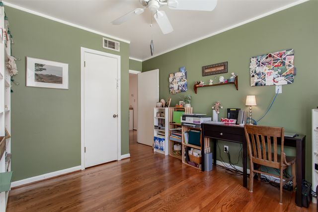 802 Kirkwood Drive, Dallas, TX 75218