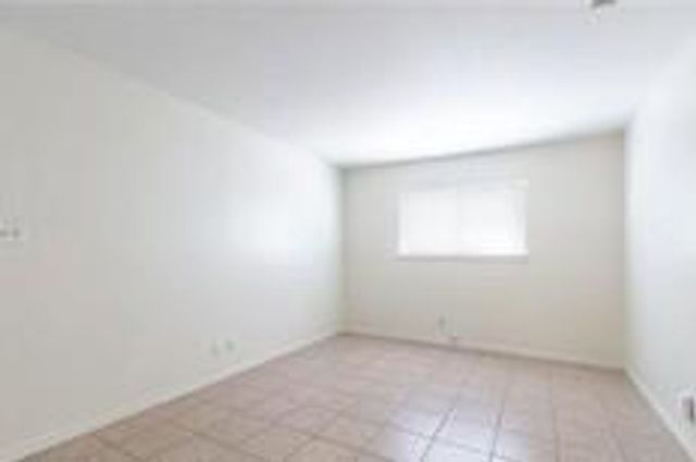 2201 Lanier DR A, Austin, TX 78757
