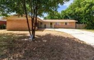 2201 Lanier DR A, Austin, TX 78757